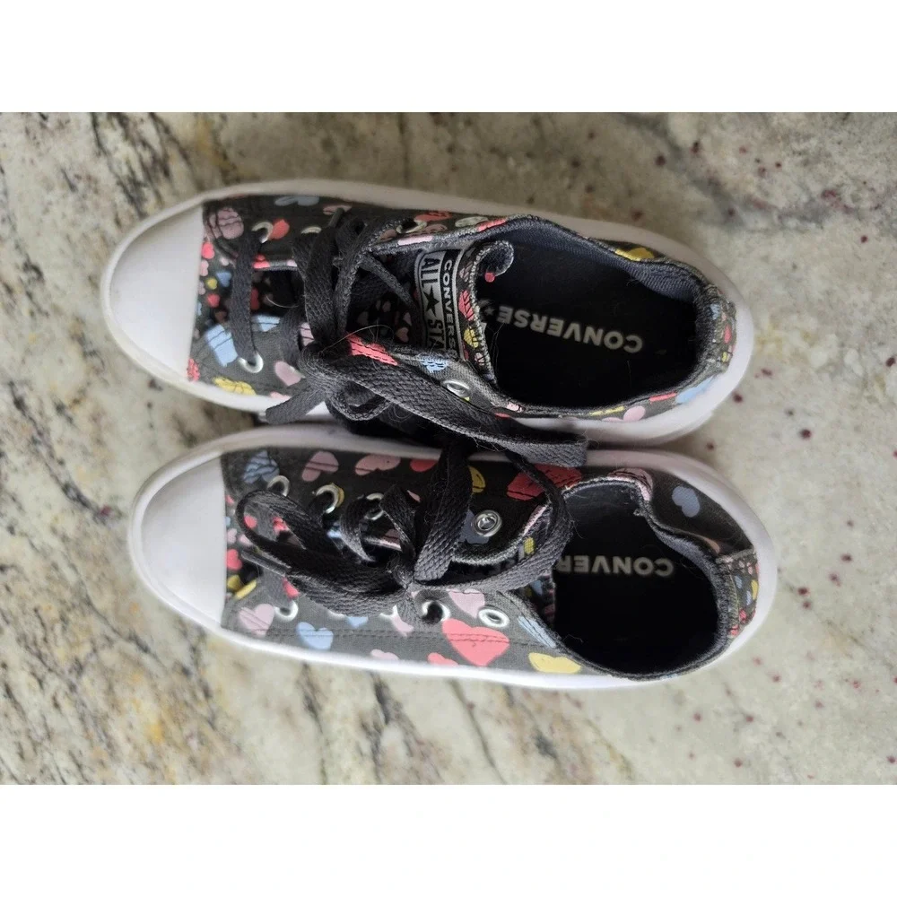 Big kids converse Heart platform Sneakers‎ size 2